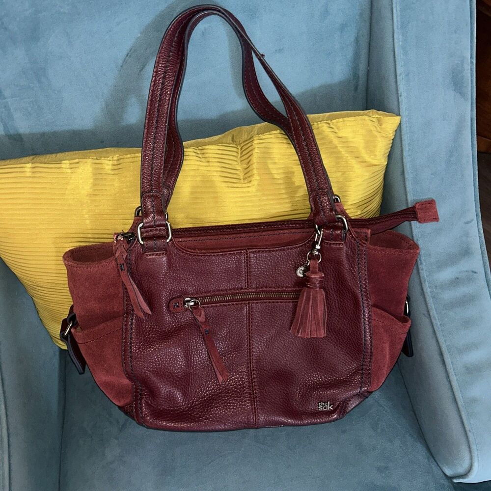 Sak Burgundy Leather & Suede Purse Handbag. Box 1